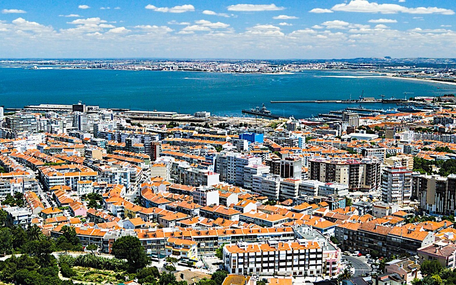 Almada